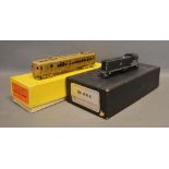 A Hornblock Models Samhongsa DS4-4-6 Locomotive in box, an Orion model Japanese Blimp 67 foot