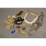 A Small Collection of Jewellery to include necklaces, brooches and other items