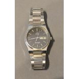 An Omega Seamaster Quartz Stainless Steel Cased Gentleman's Wristwatch with original strap