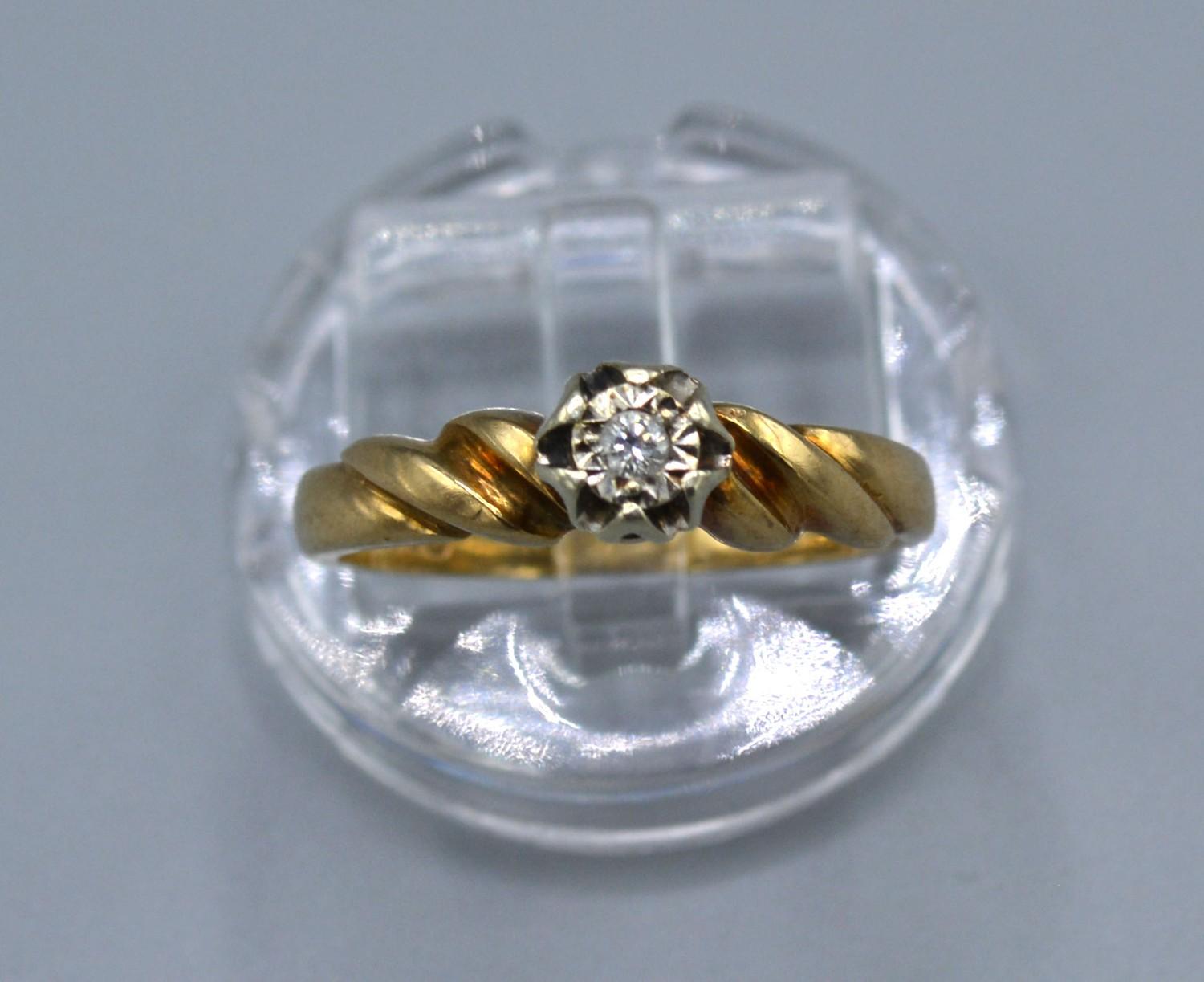 A 9ct Yellow Gold Solitaire Diamond Ring set with single diamond within a pierced setting, Size N, - Image 2 of 2