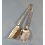 An Early Silver Trefid Spoon, date letter rubbed, together a Silver George IV Marrow Scoop Makers