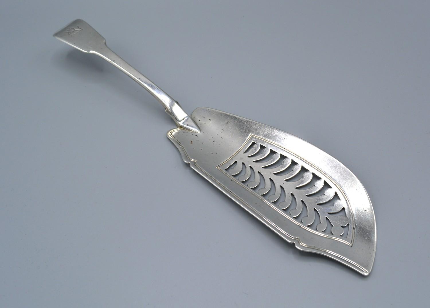 A George III Silver Fish Slice of pierced form, London 1818, Makers Mark WC, 5oz - Image 2 of 2