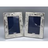 A Pair of London Silver Photograph Frames of Art Nouveau Form, 19 x 14 cms