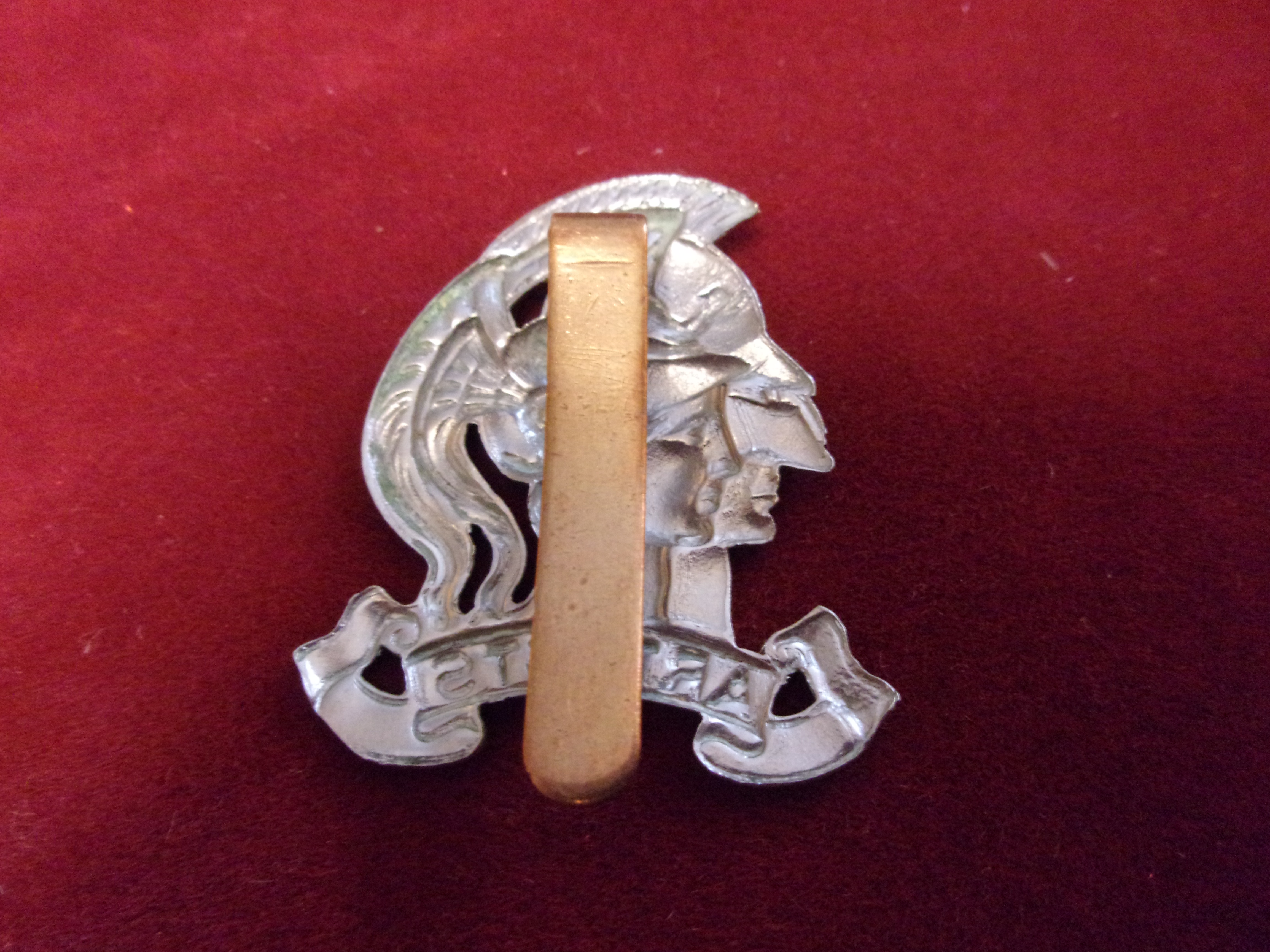 21st (County of London) Artists Rifles WWI Other Ranks Cap Badge (White-metal), Slider. - Image 2 of 2