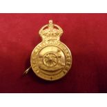 Royal Military Academy Officer-Cadets' Cap Badge issued 1902- (Gilt), tab fitting. K&K: 1068