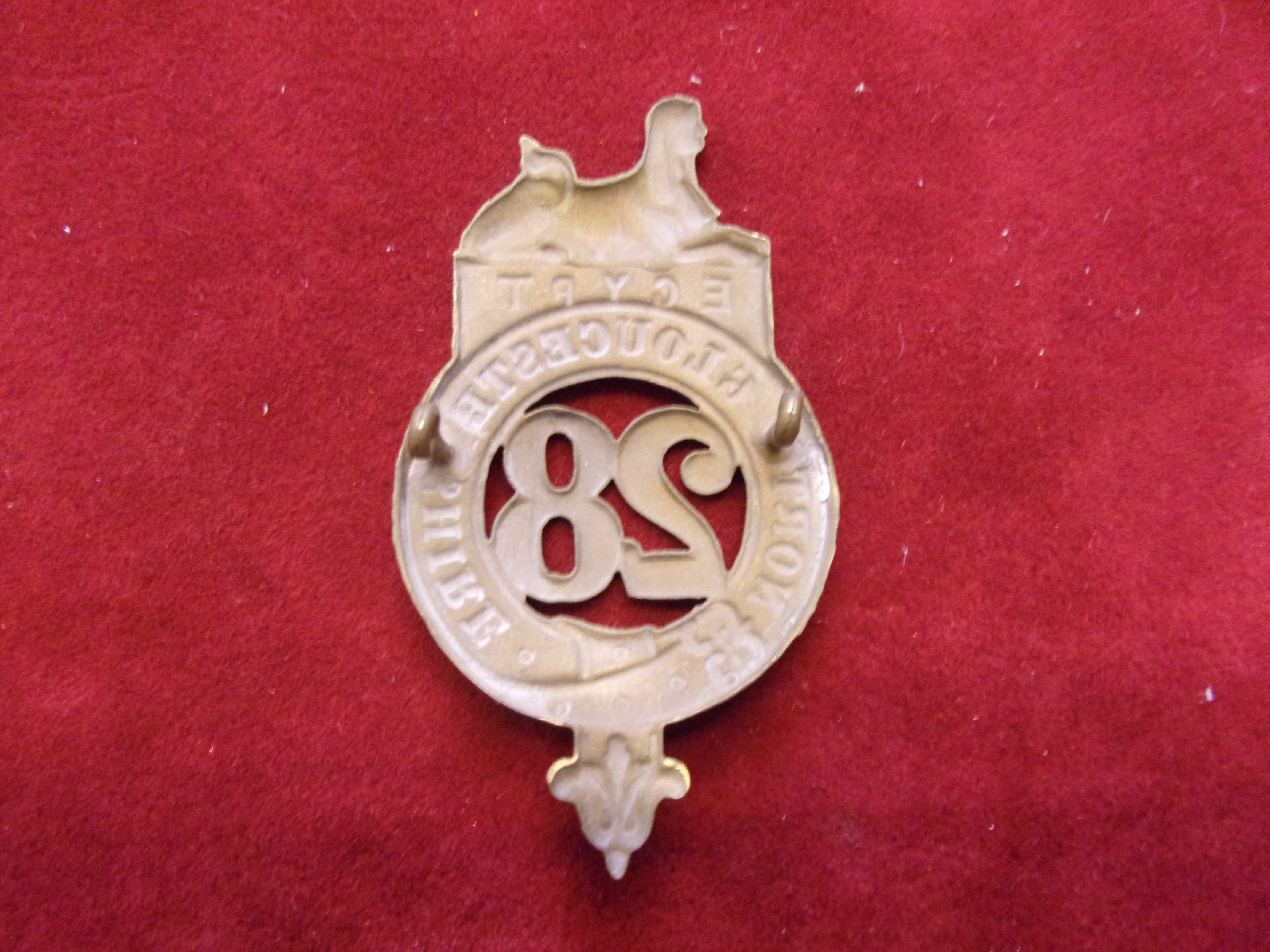 28th (North Gloucestershire) Regiment of Foot Glengarry and pre-Territorial era 1874-1881 Badge, K& - Image 2 of 2