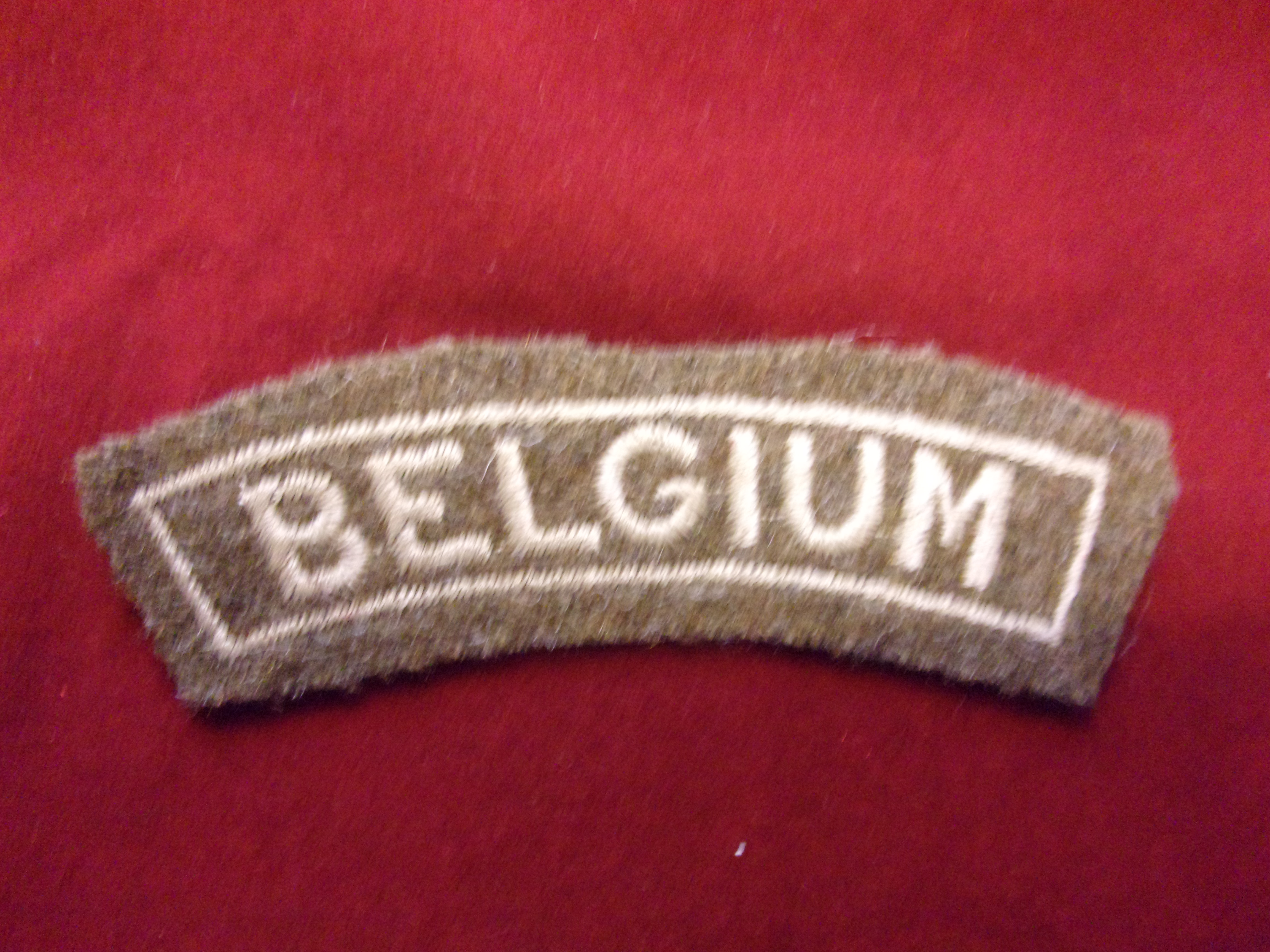 British WWII Belgium Volunteer Regiment cloth shoulder title, white on green