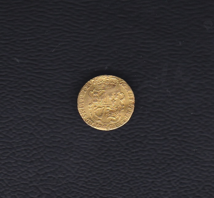 1762 - George III Gold Quarter Guinea, Vf, Bends. Spink: 3741 - Image 2 of 2