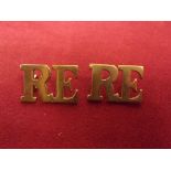 Royal Engineers Shoulder Titles (Gilding-metal) two lugs each.