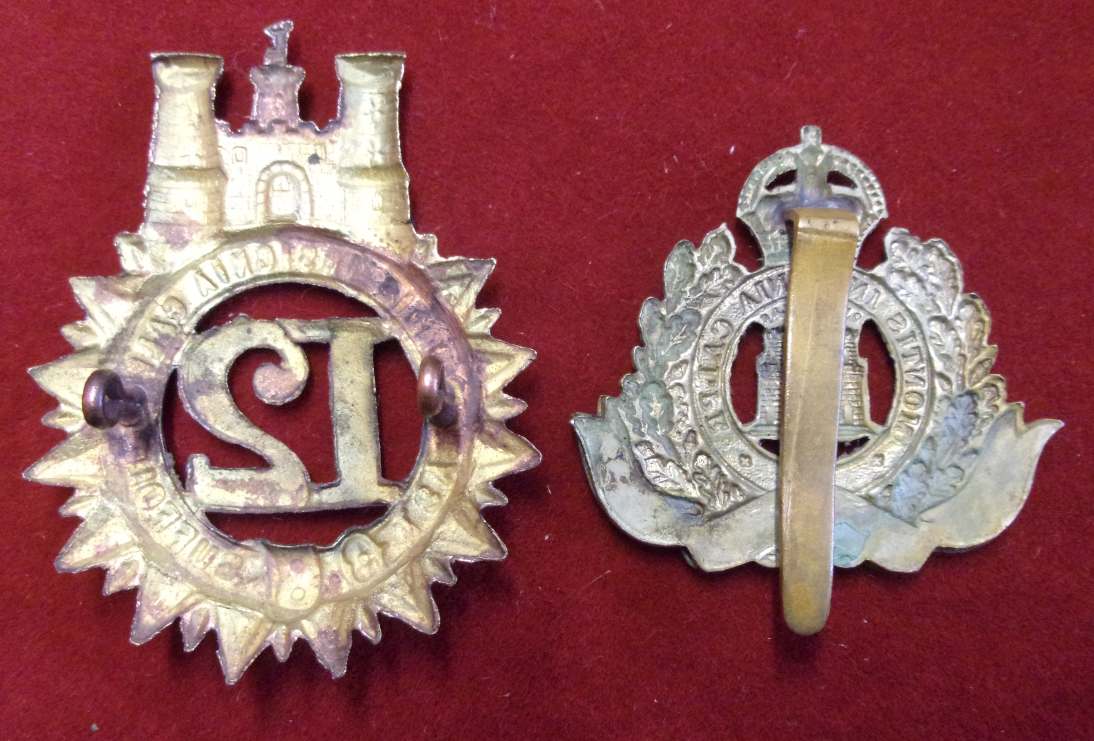 The Suffolk Regt Glengarry 12th (East Suffolk) and WWI Forage Cap Badge. K&K: 437/605 - Image 2 of 2