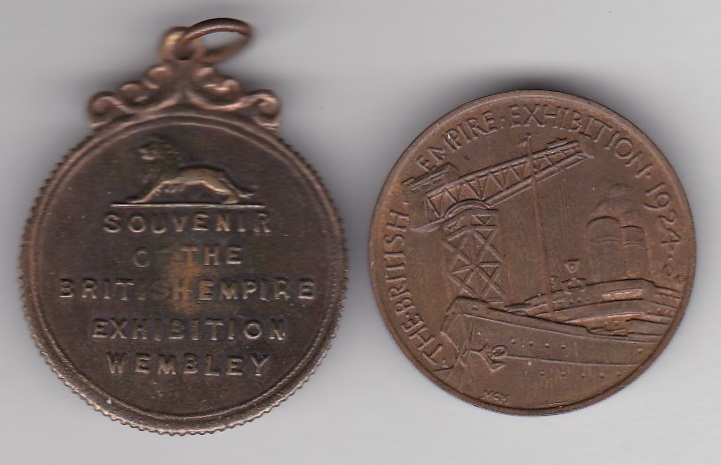 1924 Wembley Palace of Industry/Medallion and Souvenir Medal (2) in copper and gilt, VF or Better