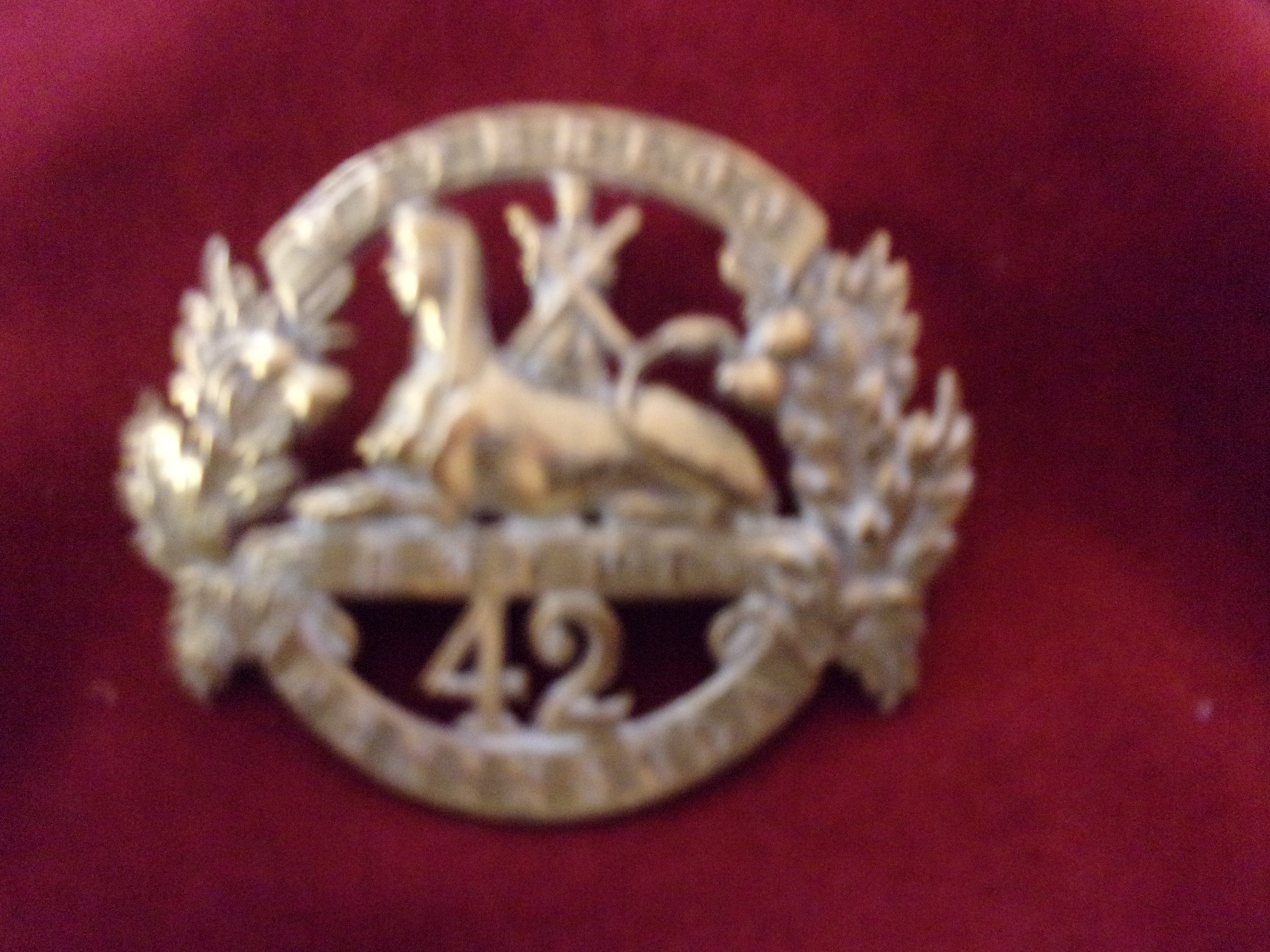 42nd (Royal Highland) Regiment of Foot Glengarry and pre-Territorial era 1874-1881 Badge, K&K: - Image 2 of 2
