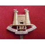 The Duke of York's Own Loyal Suffolk (Yeomanry) Hussars WWI Cap Badge (Bi-metal). K&K: 1455