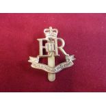 Military Provost Staff Corps EIIR Cap Badge (Gilding-metal), slider K&K: 2143