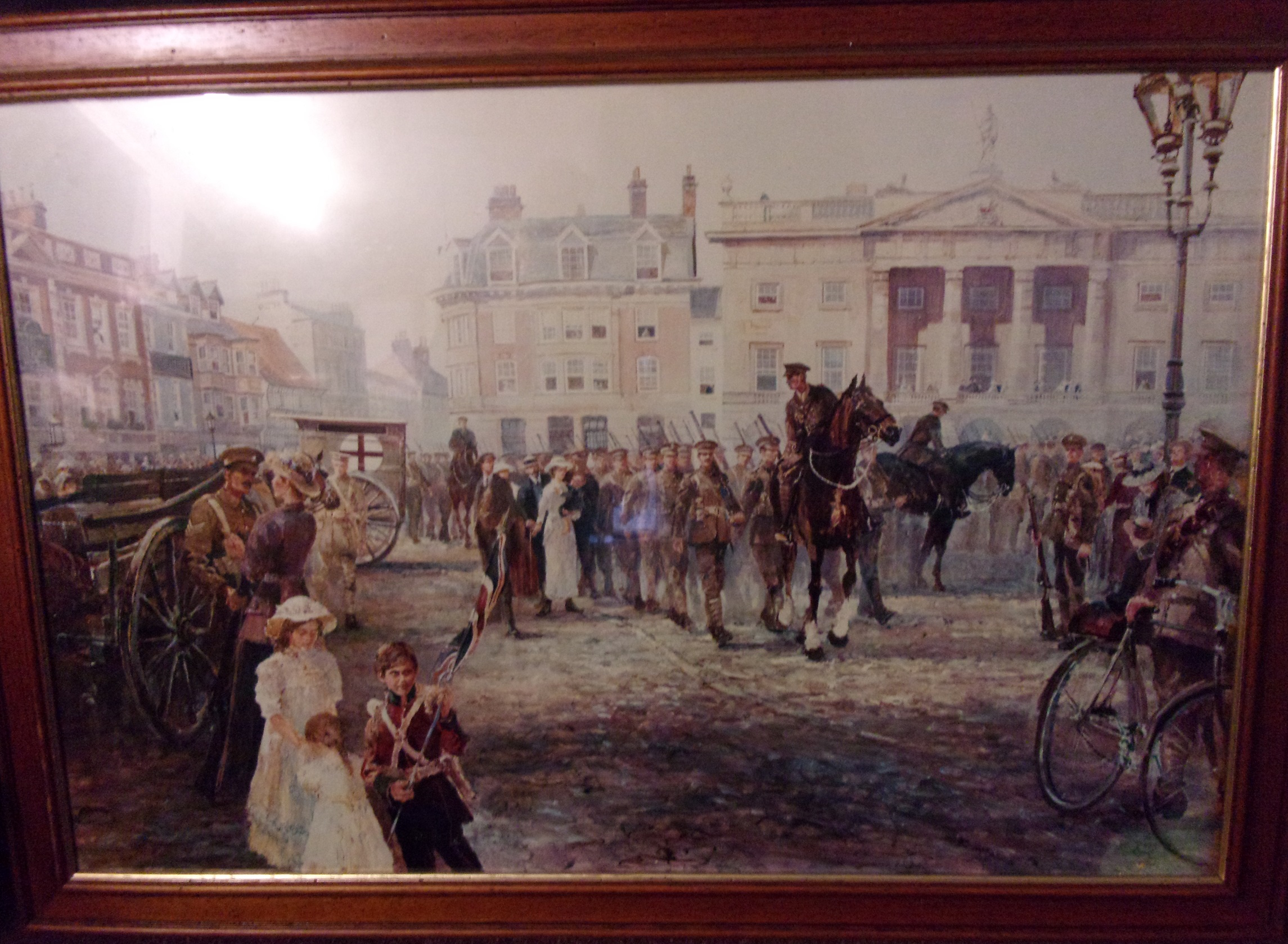 Impressive Print - 8th battalion Sherwood Foresters 1914, Newark Market Place, framed (wood)-Picture