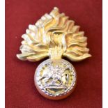 Royal Regiment of Fusiliers Officers EIIR Cap Badge (Gilt), slider.