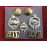 Royal Tank Regt-Cap Badges (2) collar, RTC bottom, RTR button, shoulder titles RTC (W196) and RTR (