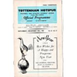 Tottenham Hotspur v Chelsea 1961 December 30th League vertical crease