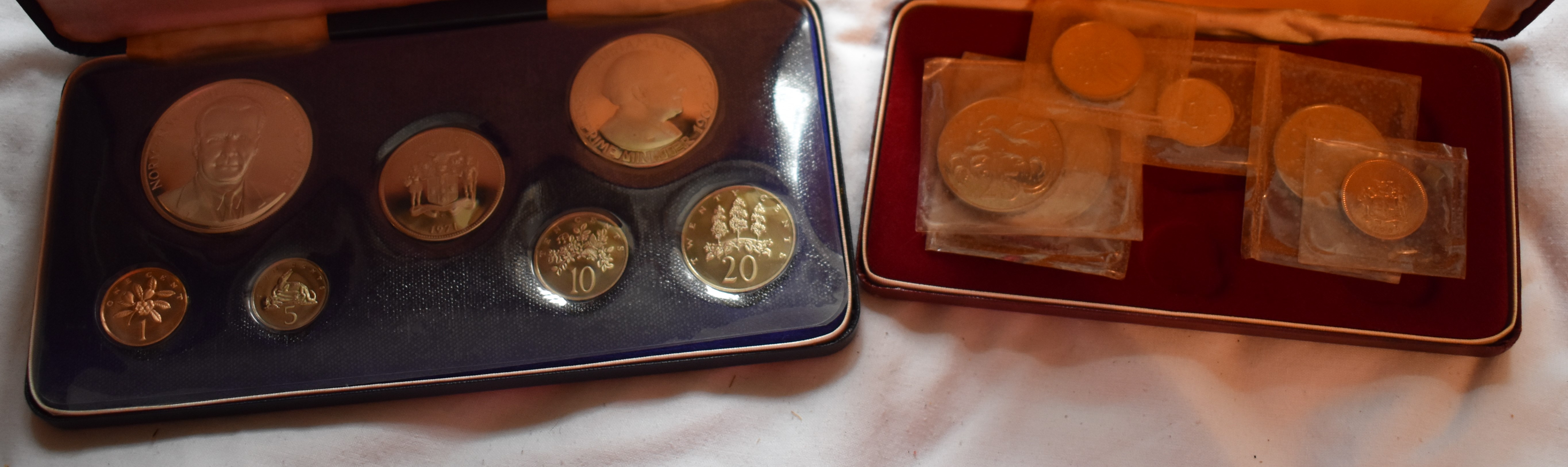 Jamaica 1969 Royal Mint Proof Set (6) and 1971 Proof Set, Franklin Mint (7) both cased (2).