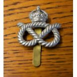 Queen's Own Royal Staffordshire Yeomanry (Hussars) Other Ranks WWII Cap Badge (White-metal), slider.