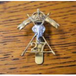 27th Lancers WWII Cap Badge (Bi-metal), slider. Sealed 1st May 1941. K&K: 1917.