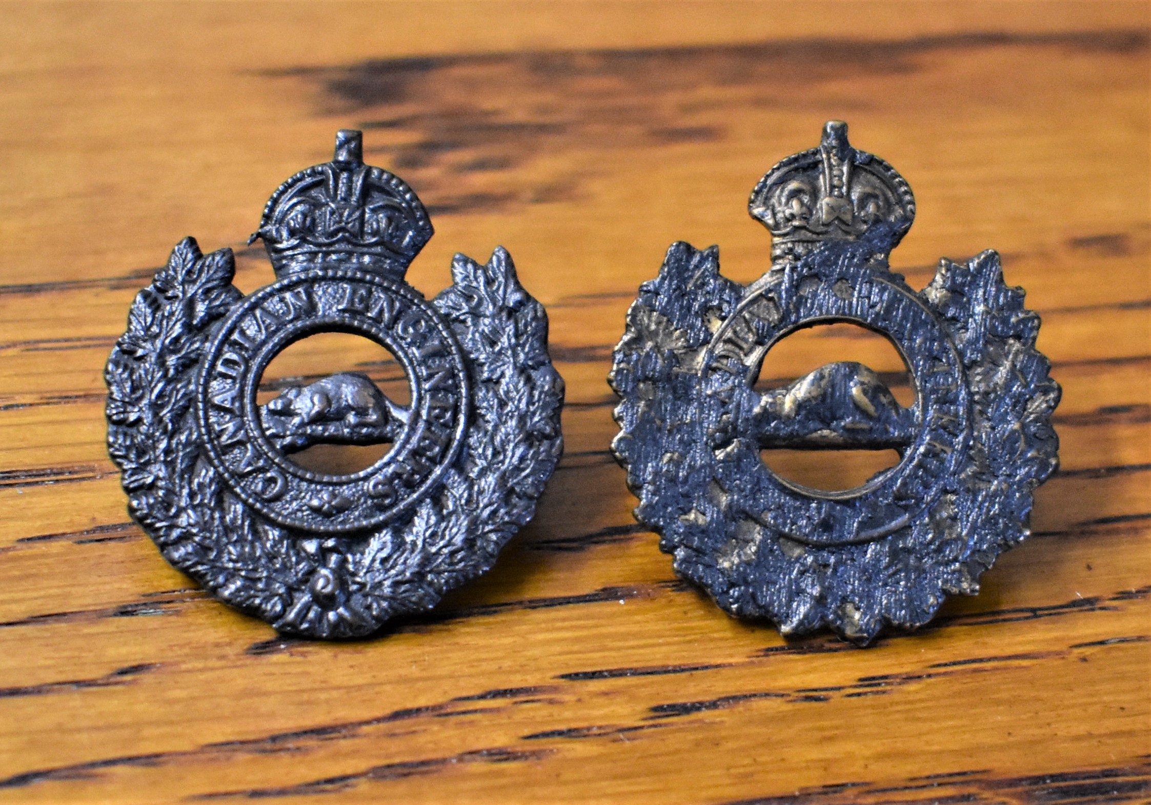 Canadian Engineers WWI Canadian Expeditionary Force Officers Collar Badge Pair (Blackened-brass)