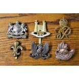 Cap Badge Collection including:- Norfolk Yeomany, Loyal Suffolk Hussars (Yeomanry), Earl of