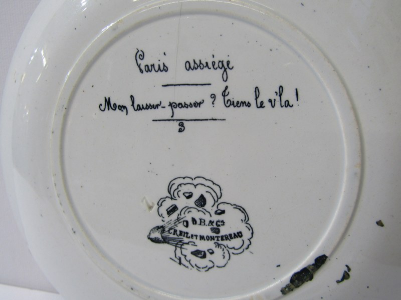 ANTIQUE FRENCH POTTERY PARIS SIEGE, set of 11 transfer printed dessert plates depicting scenes - Image 3 of 3