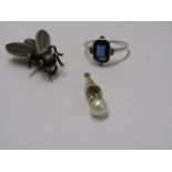 9ct YELLOW GOLD PEARL DROP PENDANT, white metal fly brooch and blue stone silver ring