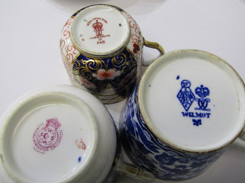 ROYAL CROWN DERBY, pair of "Japan" pattern coffee cups and saucers, also Royal Worcester "Royal - Image 2 of 2