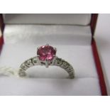 18ct WHITE GOLD PINK SAPPHIRE & DIAMOND RING, Principal pink sapphire measuring approx 0.80ct with 5