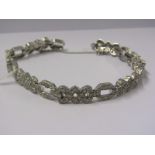 18ct WHITE GOLD & DIAMOND ART DECO STYLE BRACELET, Approx 2ct total diamond weight, 22 grms in