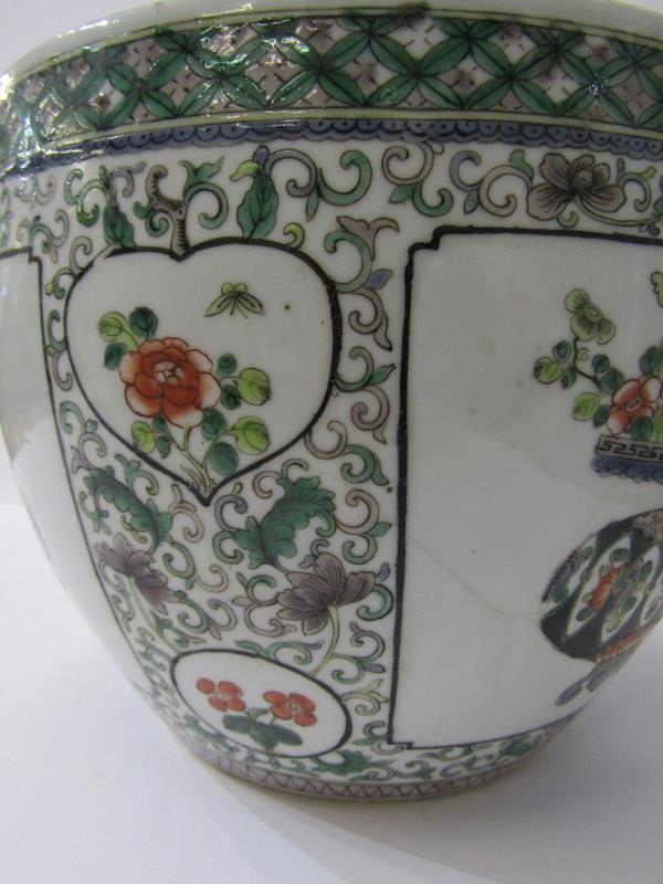 ORIENTAL CERAMICS, 19th Century Chinese famille verte jardiniere, decorated with three panels of - Image 6 of 16