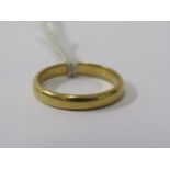 22CT GOLD WEDDING BAND, approx 4.1grms, size N/O