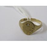 9ct YELLOW GOLD DIAMOND SET SIGNET RING, Size 'M/N'