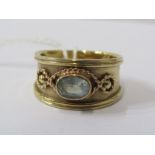 9ct YELLOW GOLD BLUE STONE SET NEO CLASSICAL DESIGN RING, size R/S