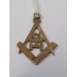 VINTAGE 9ct ROSE GOLD MASONIC FOB PENDANT, approx 3 grams