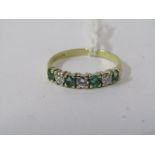 18ct YELLOW GOLD EMERALD & DIAMOND 7 STONE HALF ETERNITY STYLE RING, size O