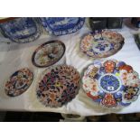 ORIENTAL CERAMICS, 3 Imari scalloped edge 12" chargers, together with smaller similar dish and 12"