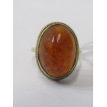 9CT YELLOW GOLD VINTAGE AMBER RING, cabochon cut amber in bezel setting, 9ct yellow gold shank, size