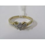 9ct YELLOW GOLD 3 STONE DIAMOND RING, size O/P