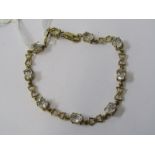 9ct YELLOW GOLD GLACIER TOPAZ GOLD BRACELET, with certificate, approx 9.3 grams in weight