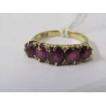 18CT YELLOW GOLD ALMANDINE GARNET 5 STONE RING, foreign HM 18ct yellow gold with 5 graduated