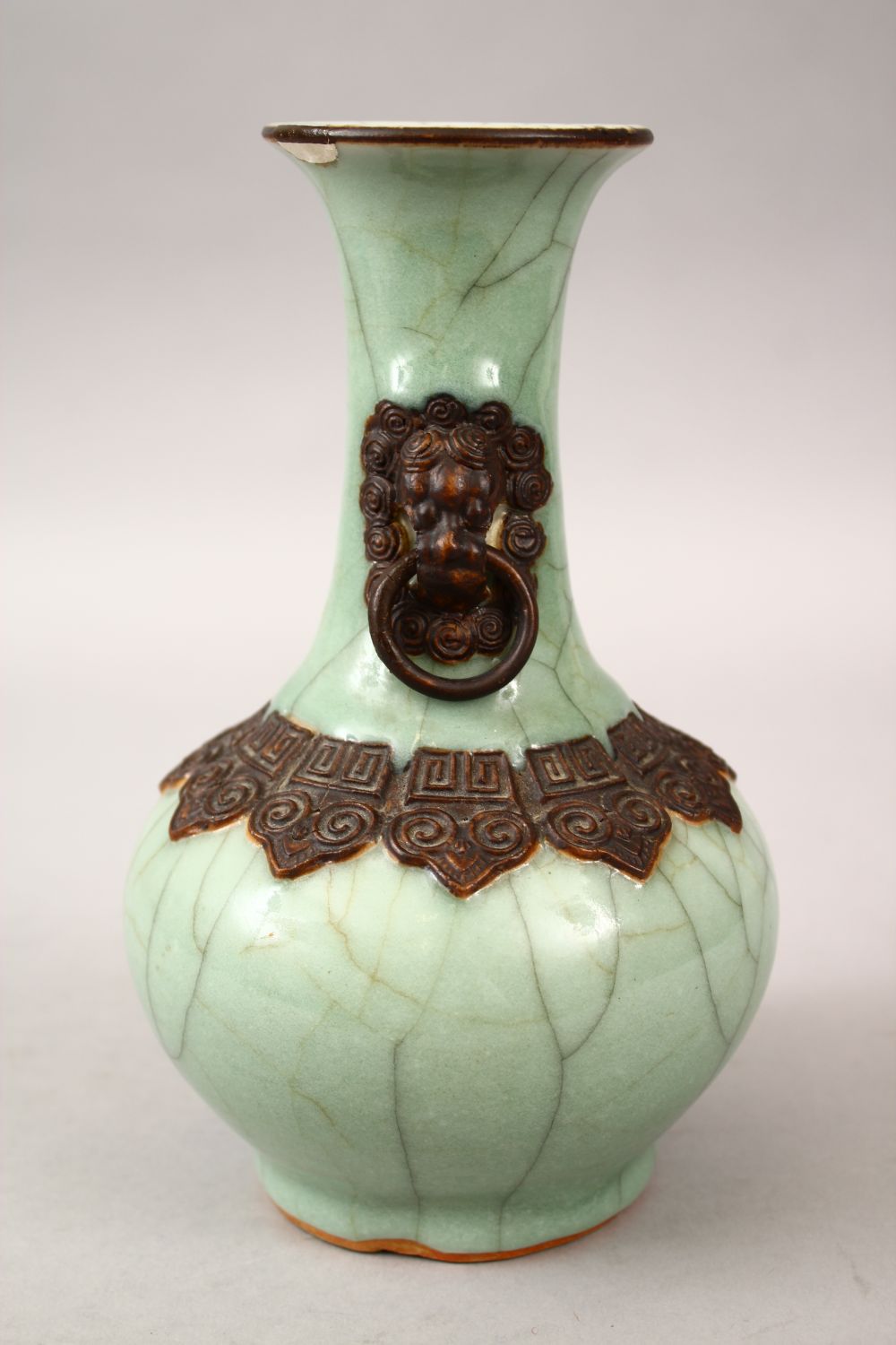 A 19TH / 20TH CENTURY CHINESE CELADON CRACKLE GLAZED TIN HANDLE PORCELAIN VASE, the body with - Image 2 of 7