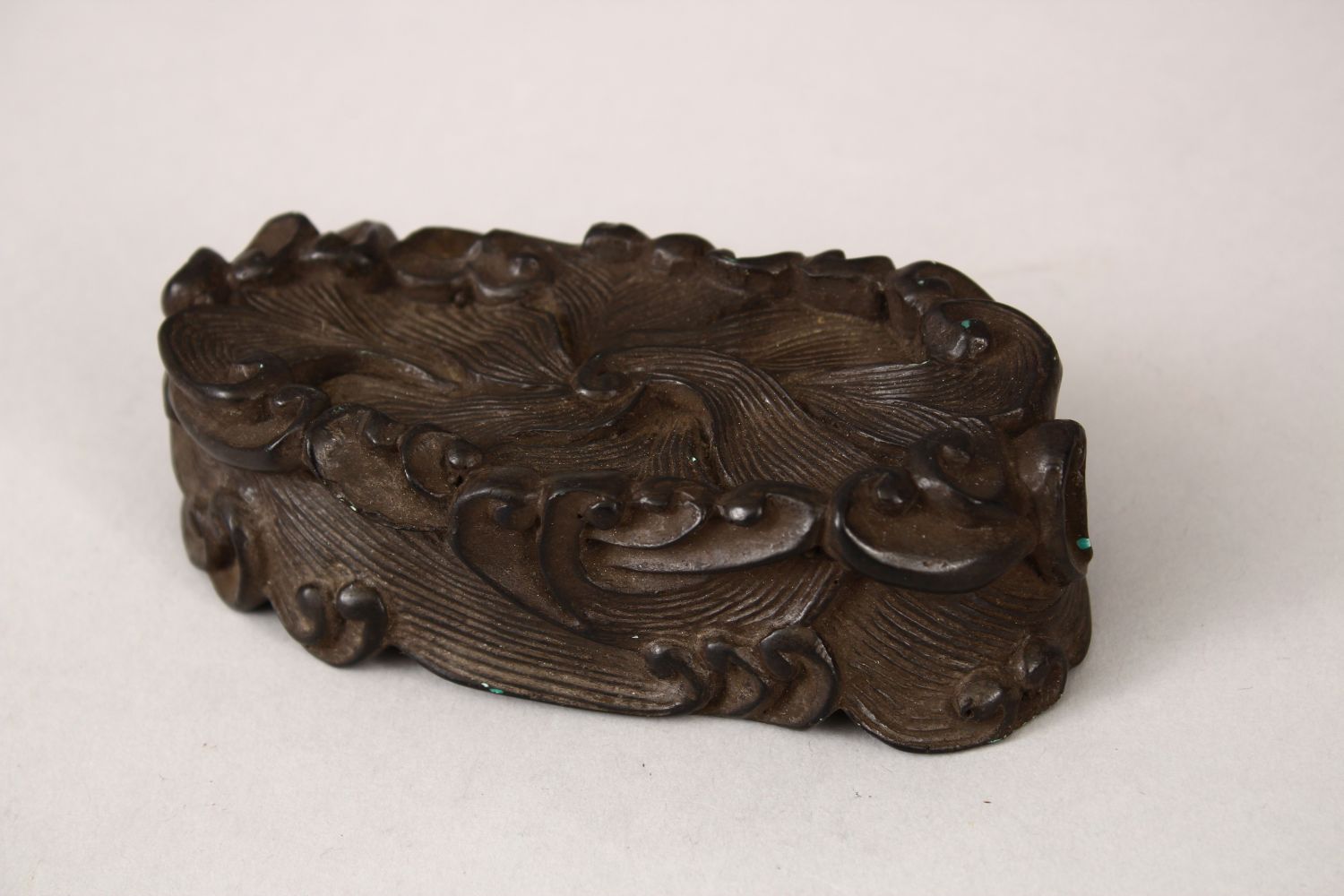 A 19TH CENTURY CHINESE CARVED HARDWOOD WAVE STAND, carved in the form of crashing waves, 12cm wide x - Image 2 of 2