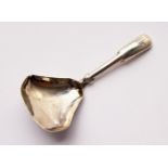 A GEORGE III CADDY SPOON. Birmingham 1814. Maker: William Pugh.