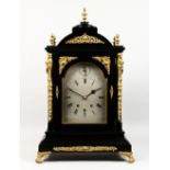 A GOOD GEORGE III DESIGN EBONISED AND ORMOLU BRACKET CLOCK, 20th Century, the eight day movement