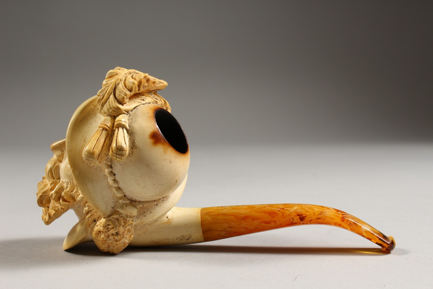 A VERY GOOD MEERSCHAUM PIPE, the bowl modelled as a bearded gentleman, in a fitted case. - Image 2 of 14