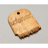 A ROMAN COMB. 1.5ins.