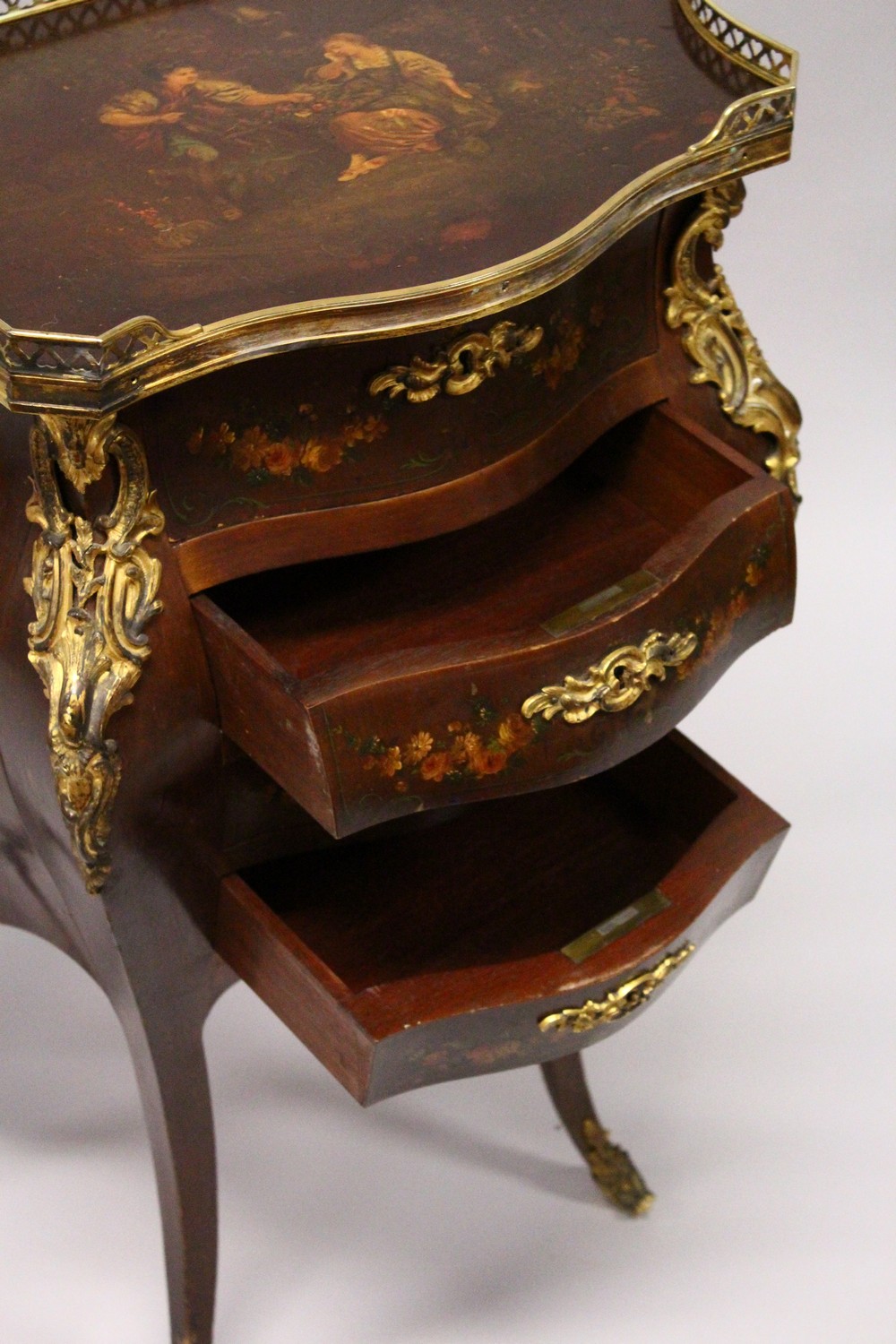 A VERNIS MARTIN PETITE BOMBE COMMODE, mid 20th Century, the galleried top painted with young lovers, - Image 5 of 6